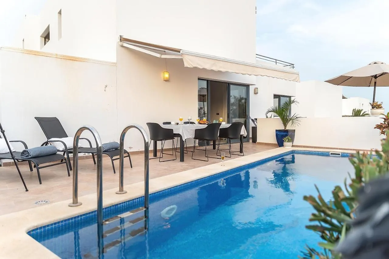 Villa Lanzacosta Golf 테기세